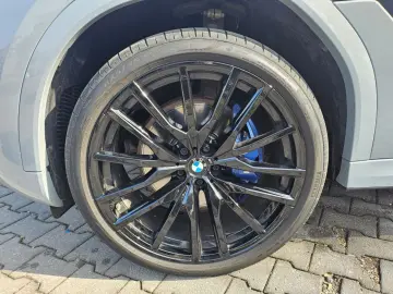 BMW X6 x40i M Sport PRO HUD ACC SurView Pano AHK M22