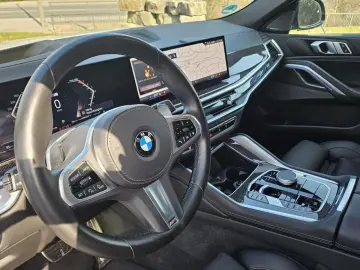 BMW X6 x40i M Sport PRO HUD ACC SurView Pano AHK M22