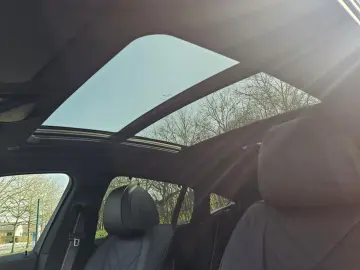 BMW X6 x40i M Sport PRO HUD ACC SurView Pano AHK M22