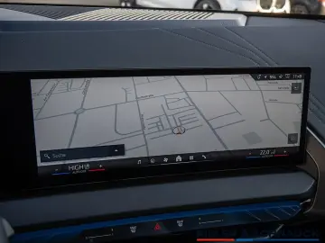 BMW X3 20i xDrive M-Sport AHK STANDHZG HK MEM