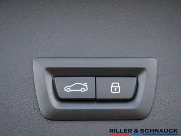 BMW X3 20i xDrive M-Sport AHK STANDHZG HK MEM