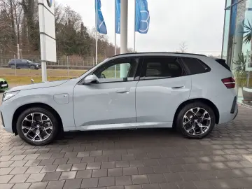 BMW X3 30e xDrive M Sport AHK ACC 360  Memorysitze