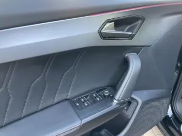 CUPRA Formentor e-Hybrid 1.4 TSI DSG VIRTUAL NAVI LED