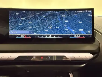 BMW X3 20d xDrive M Sportpaket Standhzg AHK ACC 360