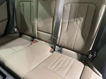 BMW X3 20d xDrive M Sportpaket Standhzg AHK ACC 360