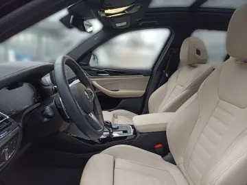 BMW X3 xDrive30i M SPORTPAKET 21 ALU PANORAMA STANDH