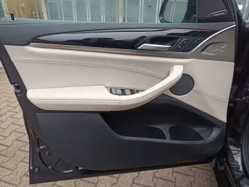 BMW X3 xDrive30i M SPORTPAKET 21 ALU PANORAMA STANDH