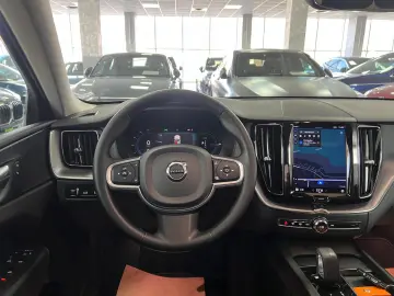 Volvo XC 60 T6 AWD Recharge Geartronic Inscription