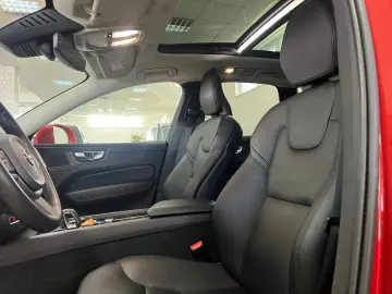 Volvo XC 60 T6 AWD Recharge Geartronic Inscription