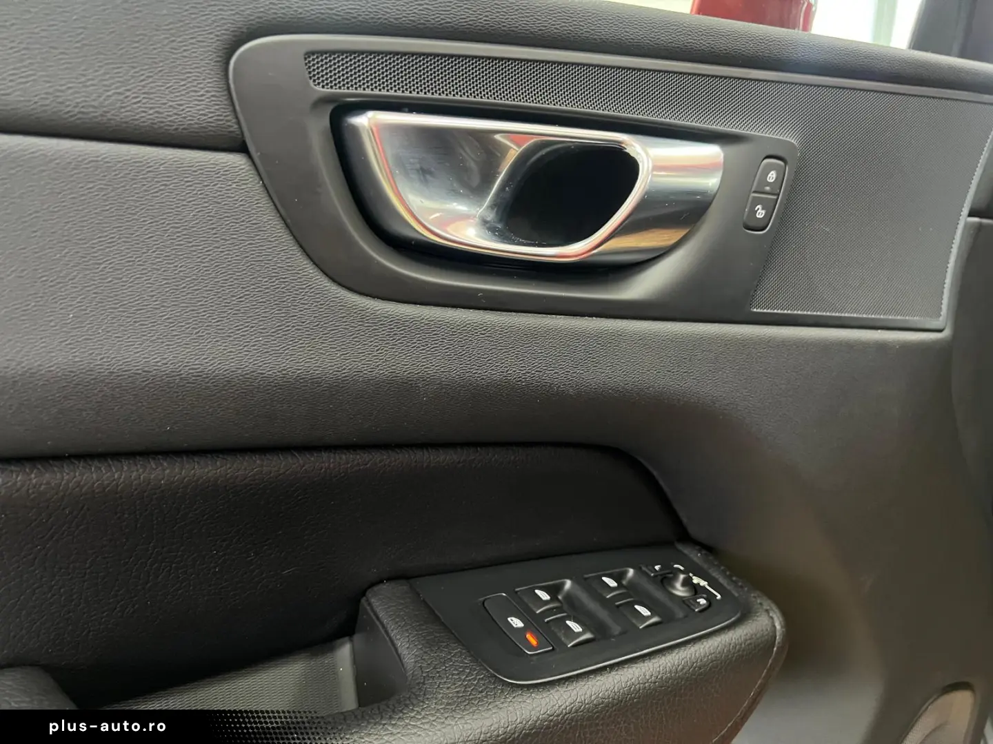 Volvo XC 60 T6 AWD Recharge Geartronic Inscription