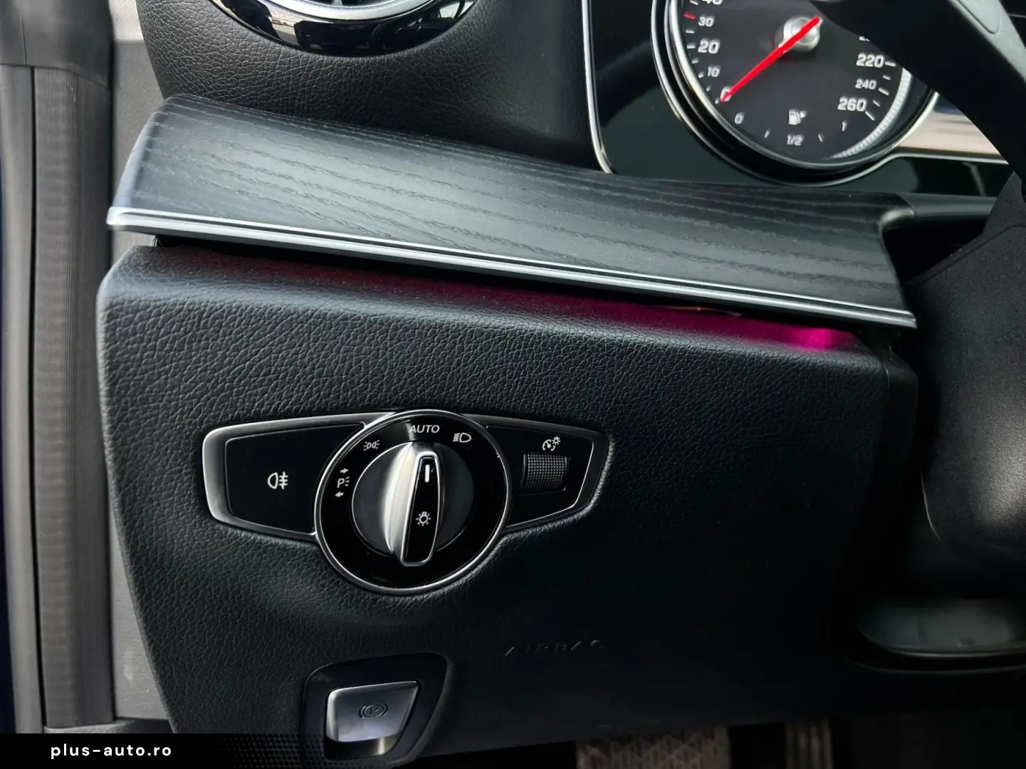 Mercedes-Benz E Gen-W213-2016