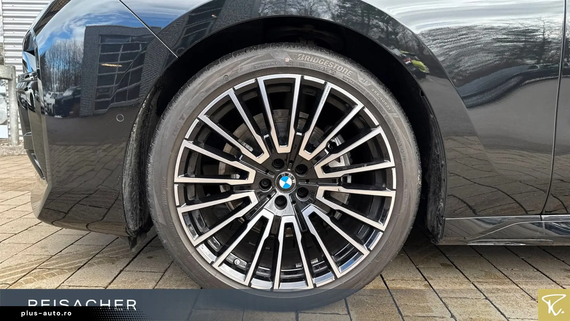 BMW 740d A xDrive M-Sport ACC HUD 360  SkyLou Sitzhg