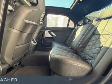 BMW 740d A xDrive M-Sport ACC HUD 360  SkyLou Sitzhg