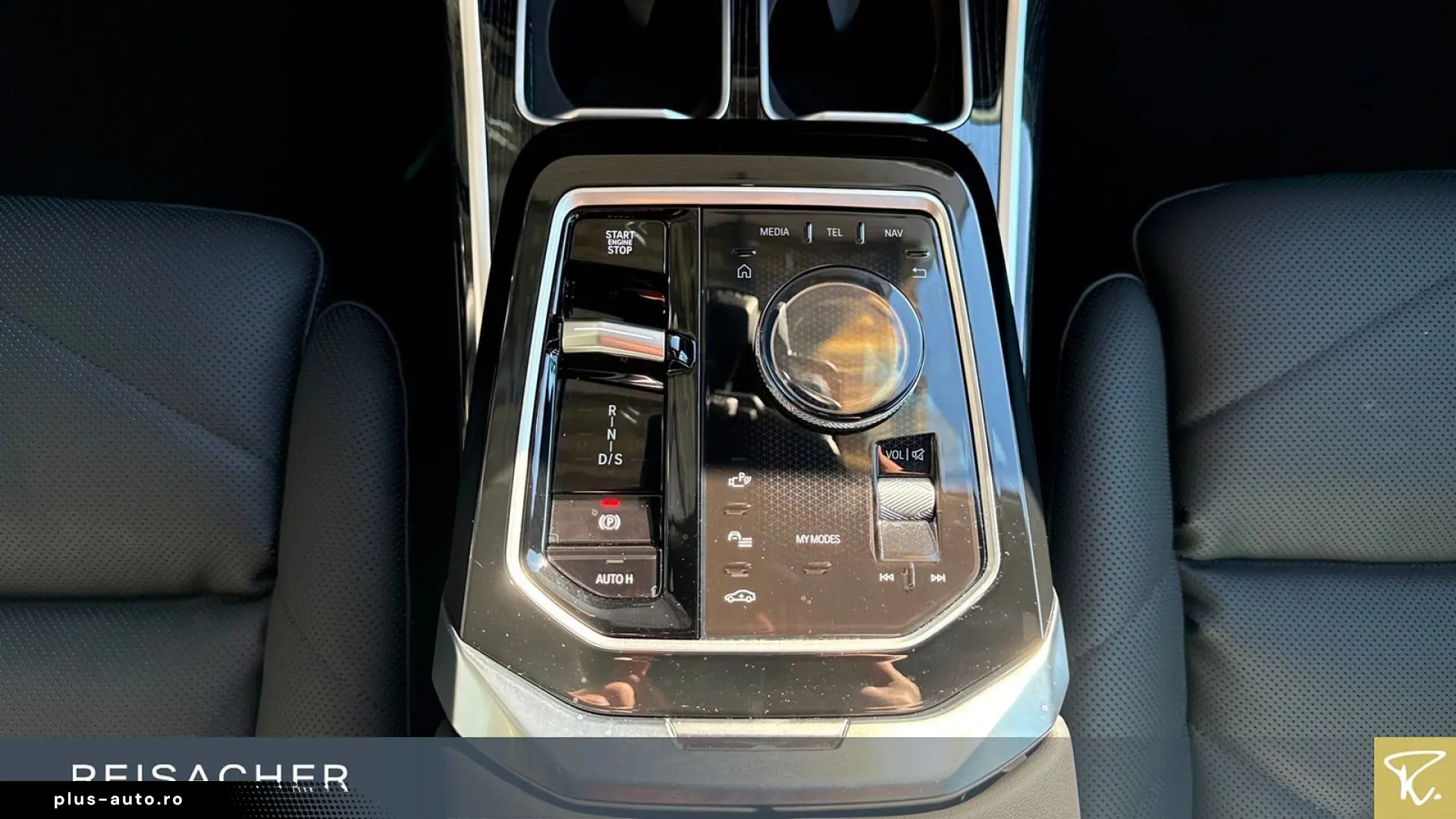 BMW 740d A xDrive M-Sport ACC HUD 360  SkyLou Sitzhg