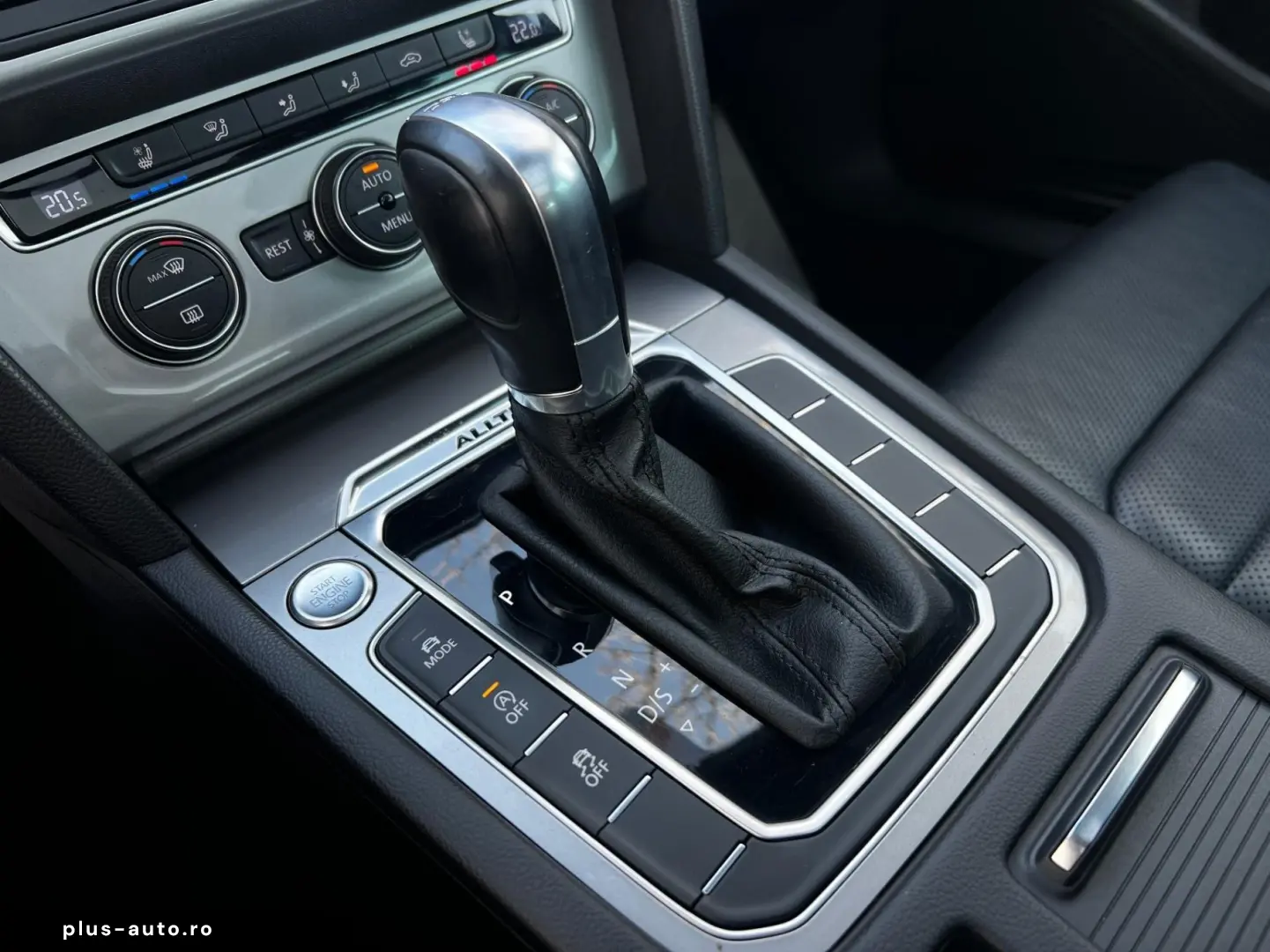 Volkswagen Passat-Alltrack Gen-B8-2014