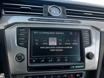 Volkswagen Passat-Alltrack Gen-B8-2014