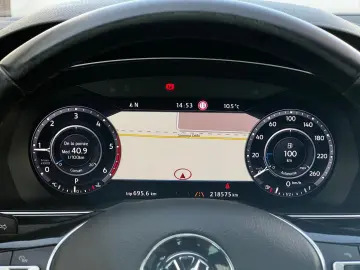 Volkswagen Passat-Alltrack Gen-B8-2014