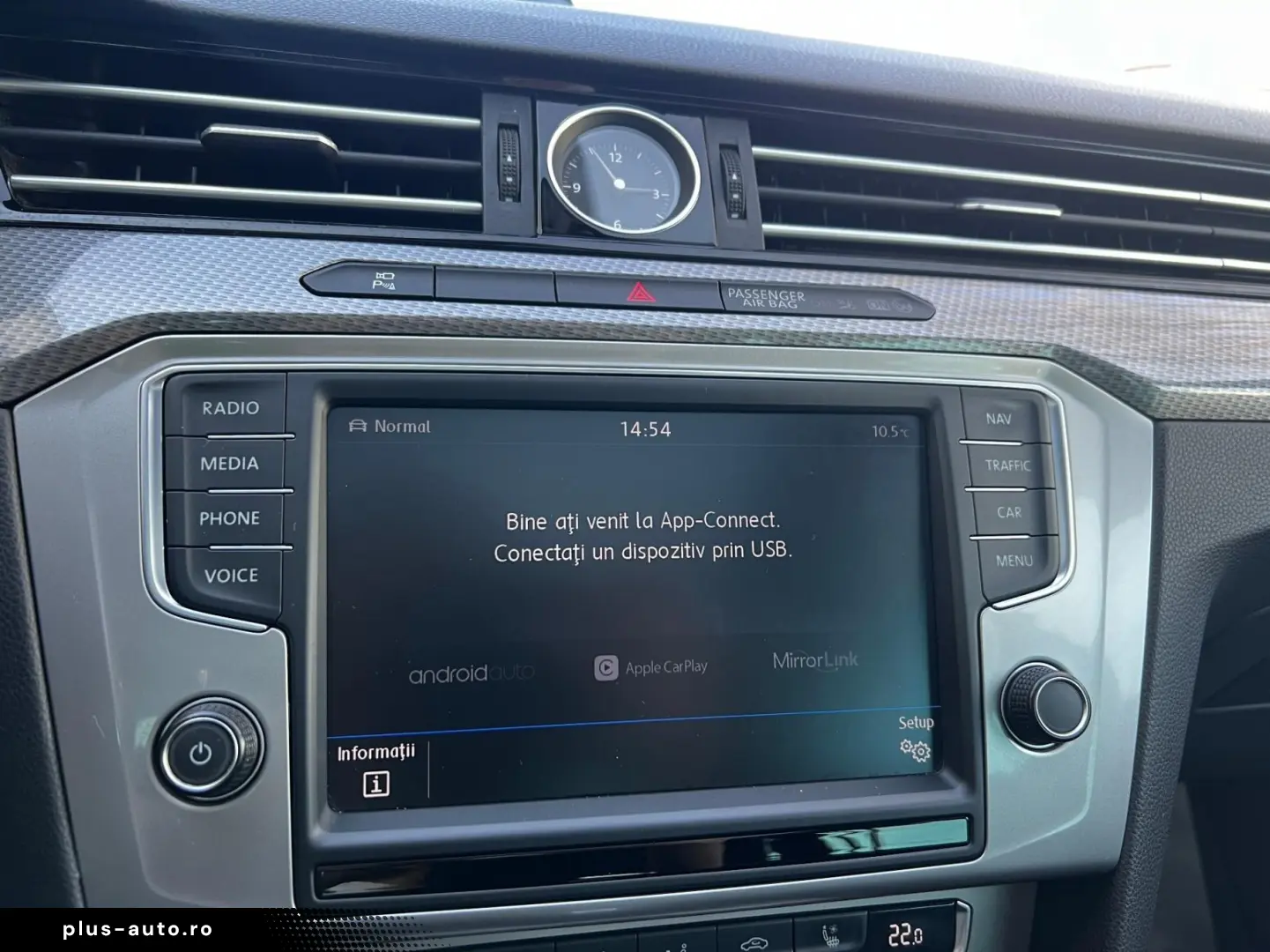 Volkswagen Passat-Alltrack Gen-B8-2014