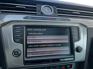 Volkswagen Passat-Alltrack Gen-B8-2014