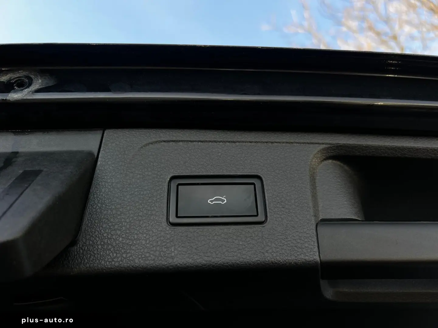 Volkswagen Passat-Alltrack Gen-B8-2014