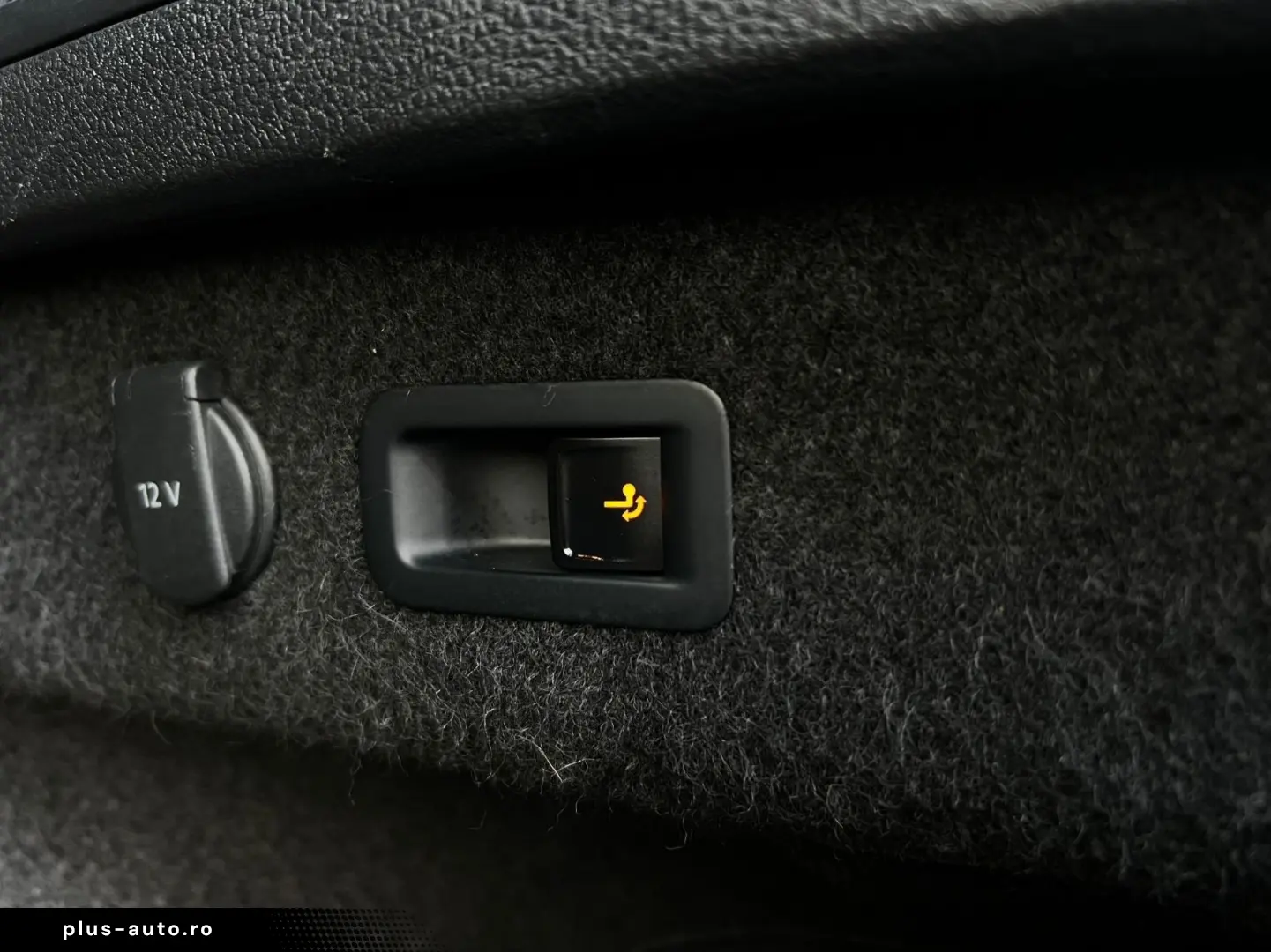 Volkswagen Passat-Alltrack Gen-B8-2014