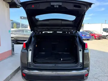 Peugeot 3008 Gen-Ii-2016