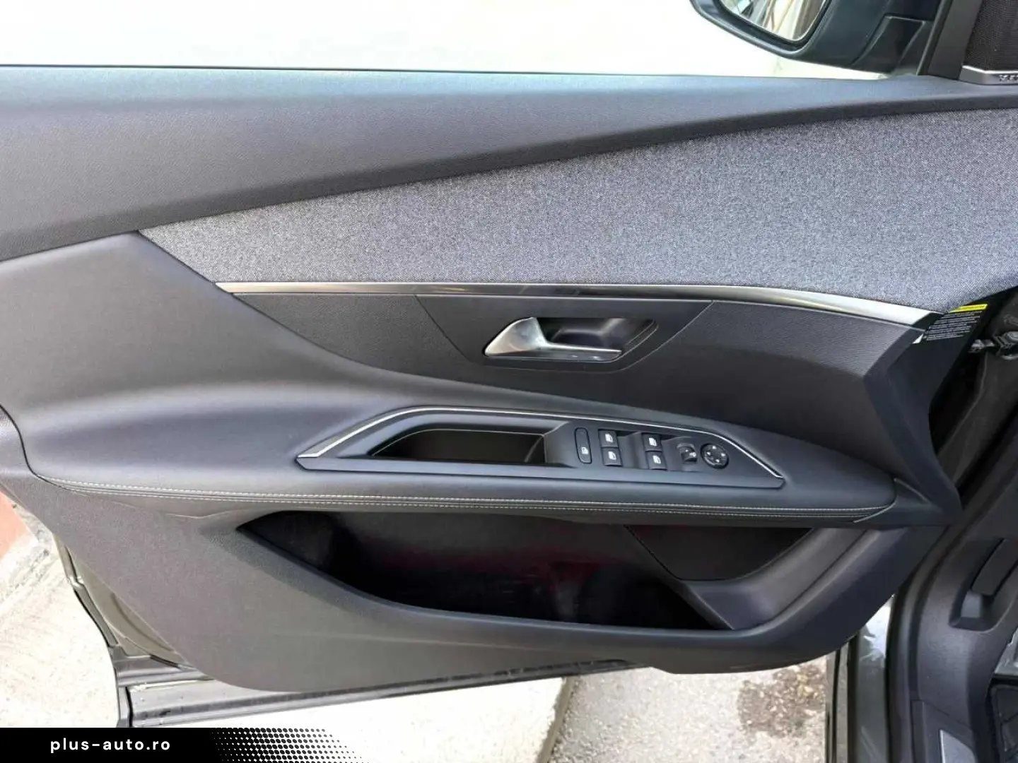 Peugeot 3008 Gen-Ii-2016