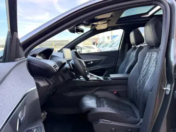 Peugeot 3008 Gen-Ii-2016