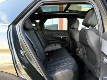 Peugeot 3008 Gen-Ii-2016