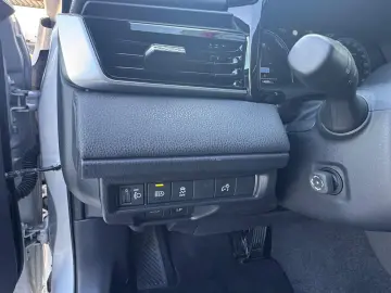 Toyota Camry Gen-Viii-2017