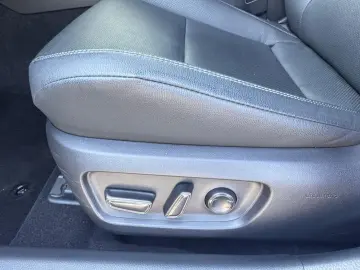 Toyota Camry Gen-Viii-2017