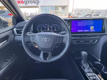 Toyota Camry Gen-Viii-2017