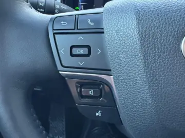 Toyota Camry Gen-Viii-2017