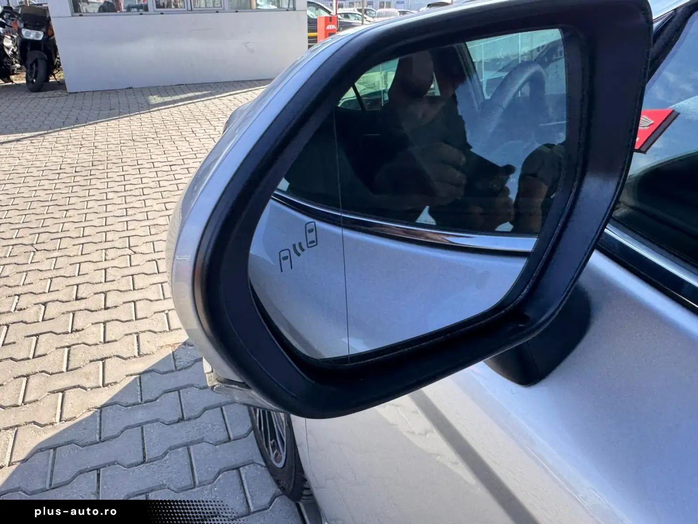 Toyota Camry Gen-Viii-2017