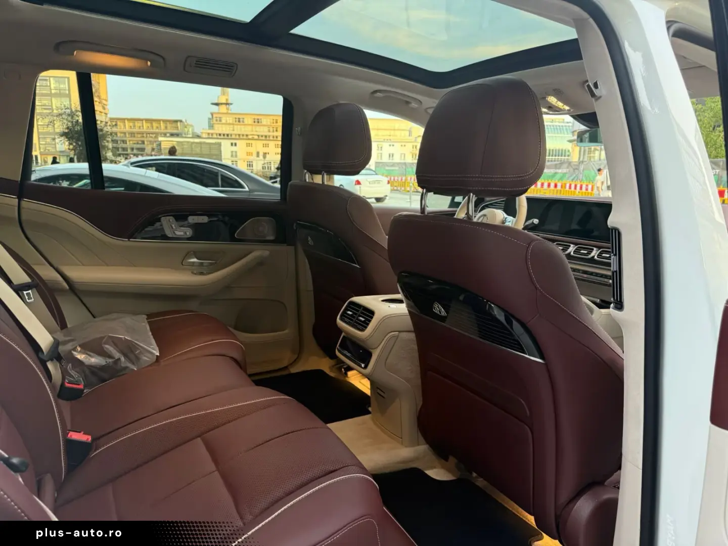 Mercedes-Benz GLS 600 Maybach Neu Wagen 4Matic BURMESTER