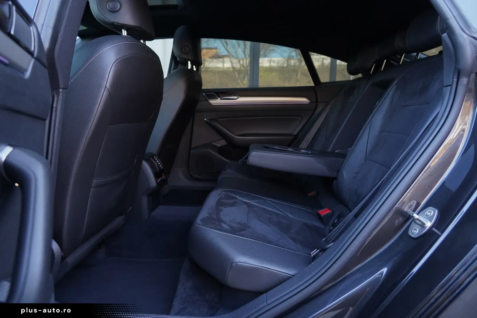 Volkswagen ARTEON 2.0 TSI OPF DSG R-Line