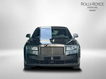 ROLLS ROYCE Ghost  Bespoke  Black Badge