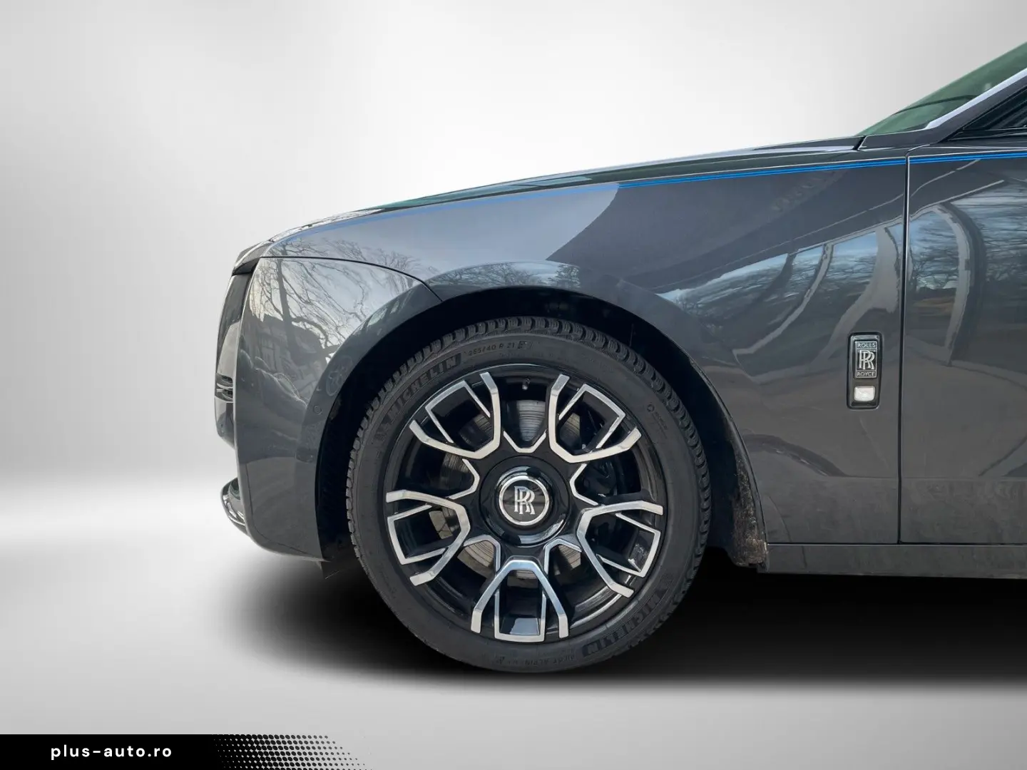 ROLLS ROYCE Ghost  Bespoke  Black Badge