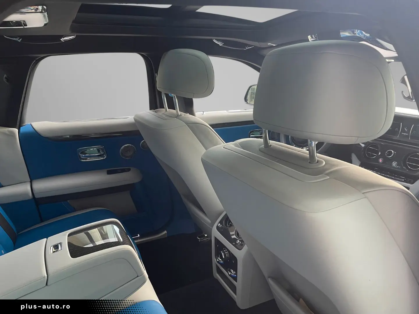 ROLLS ROYCE Ghost  Bespoke  Black Badge