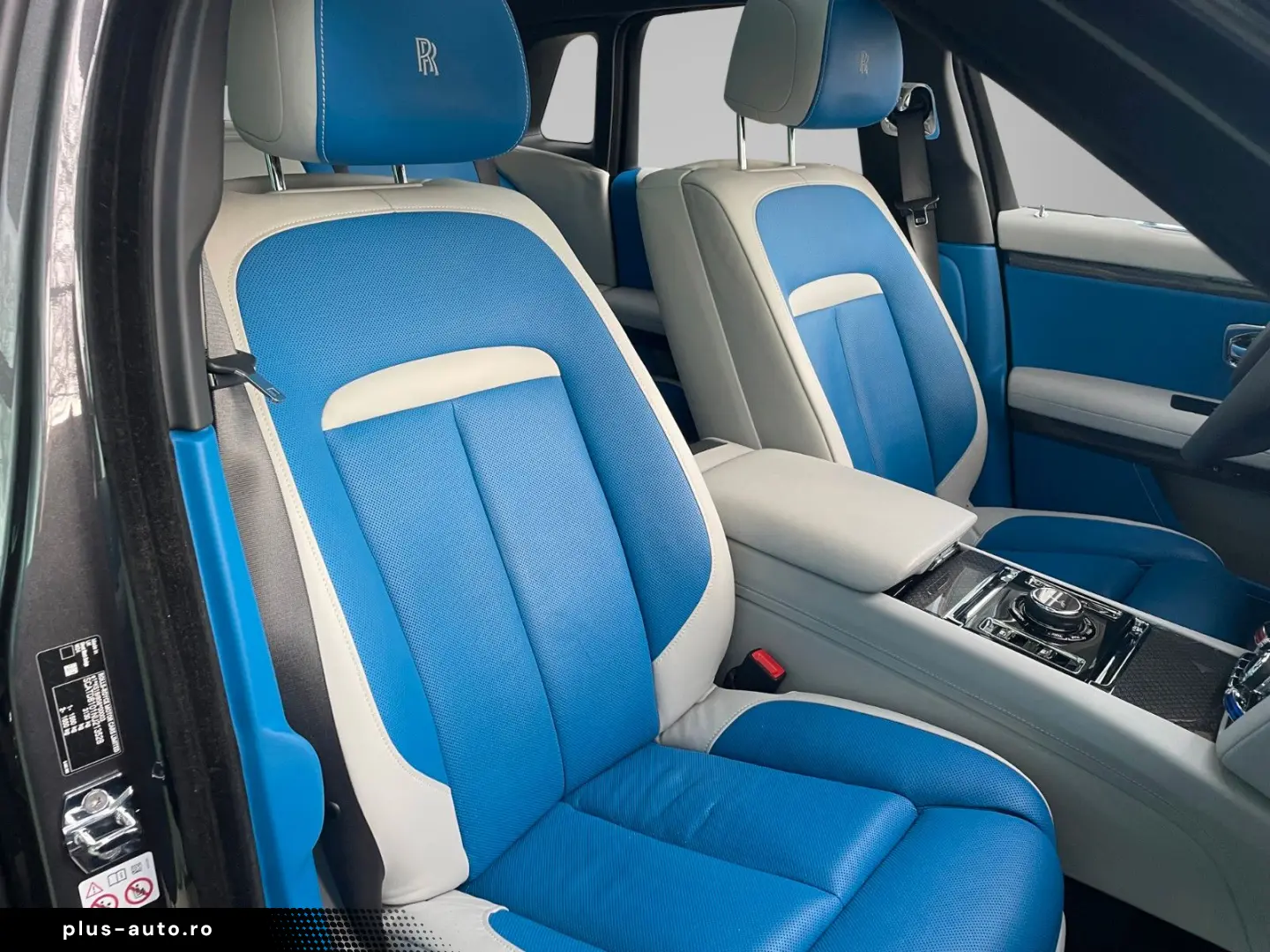 ROLLS ROYCE Ghost  Bespoke  Black Badge