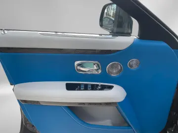 ROLLS ROYCE Ghost  Bespoke  Black Badge