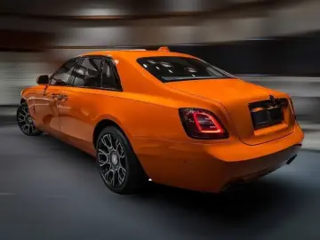 ROLLS ROYCE Ghost Black Badge HUD TV Massage