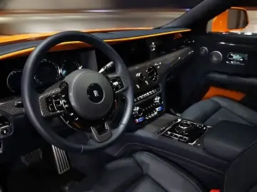 ROLLS ROYCE Ghost Black Badge HUD TV Massage