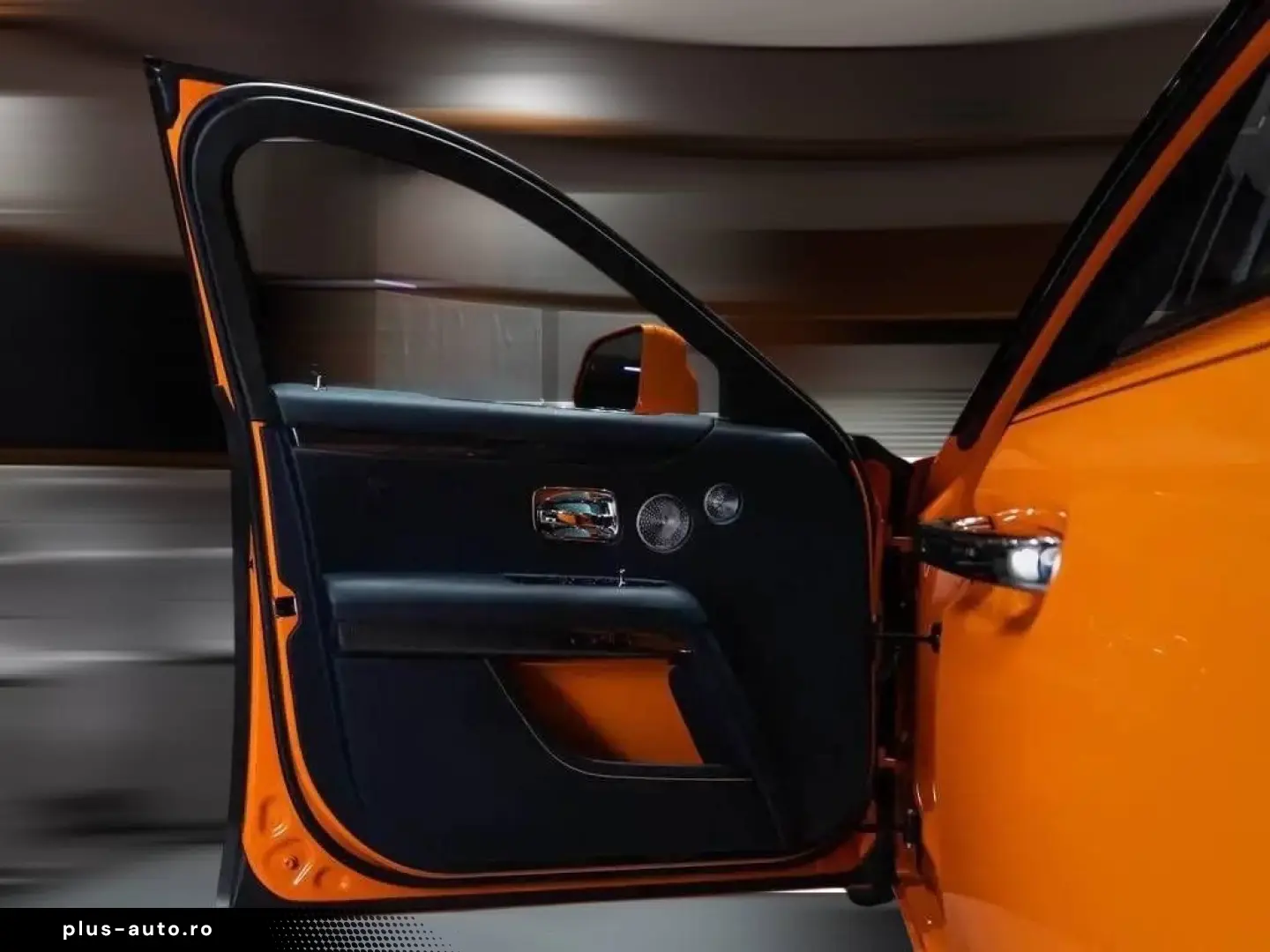 ROLLS ROYCE Ghost Black Badge HUD TV Massage