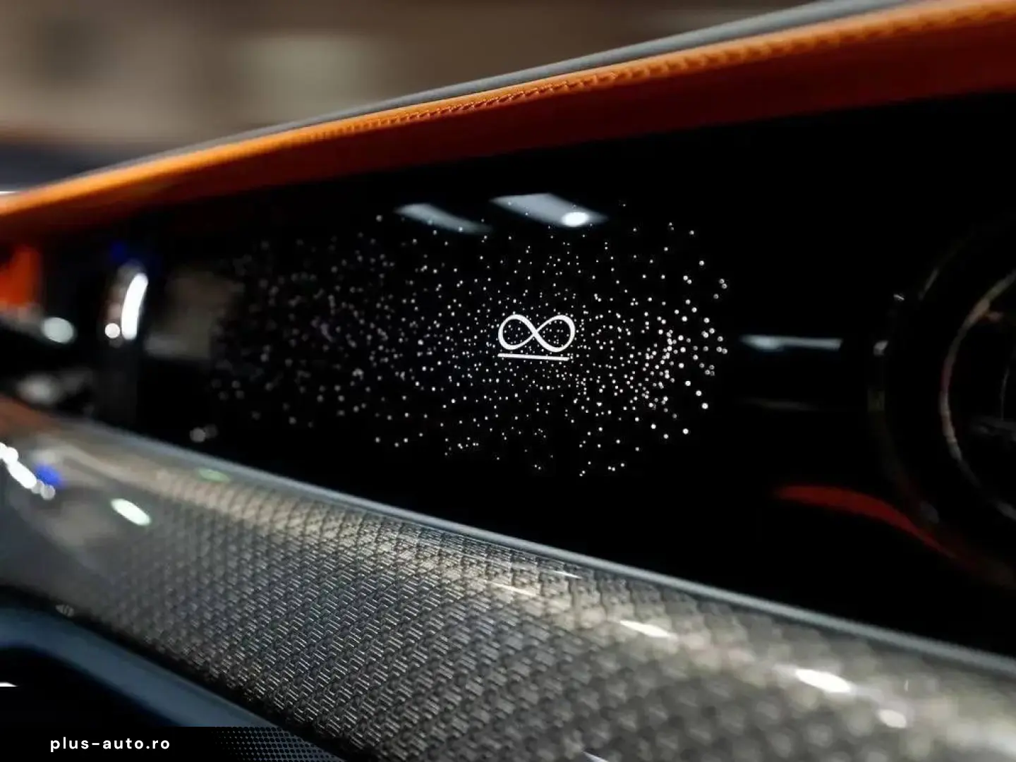 ROLLS ROYCE Ghost Black Badge HUD TV Massage