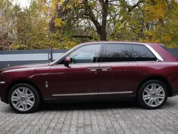 ROLLS ROYCE Cullinan