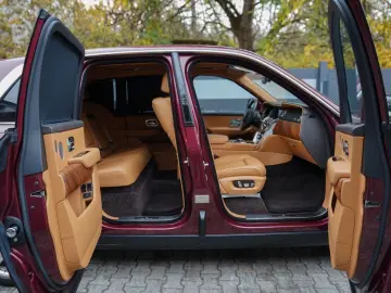 ROLLS ROYCE Cullinan