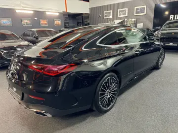 MERCEDES-BENZ CLE 200 Coupé AMG Line Premium