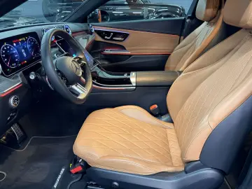 MERCEDES-BENZ CLE 200 Coupé AMG Line Premium