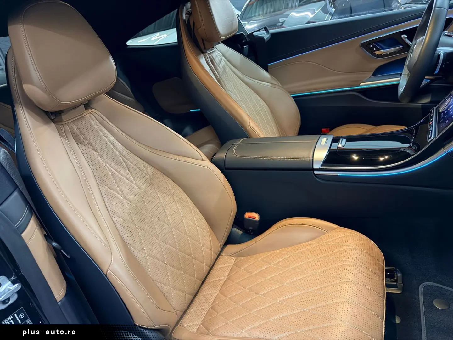 MERCEDES-BENZ CLE 200 Coupé AMG Line Premium